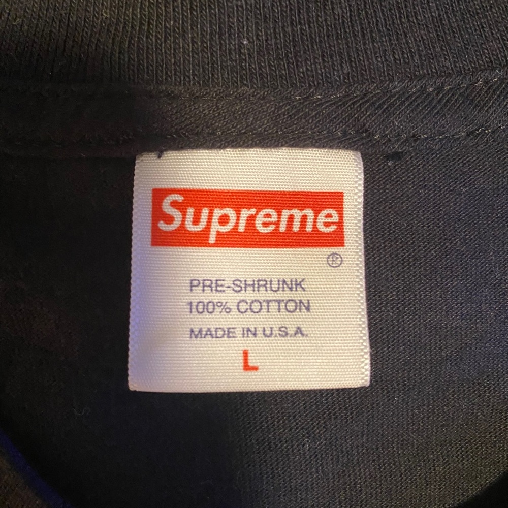 Supreme Tee - Picture 2 of 4